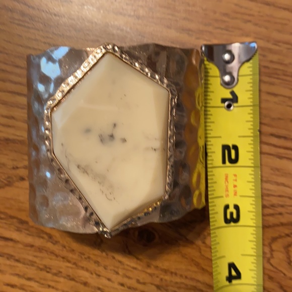 2 Faux hammered copper cuff - Picture 3 of 8